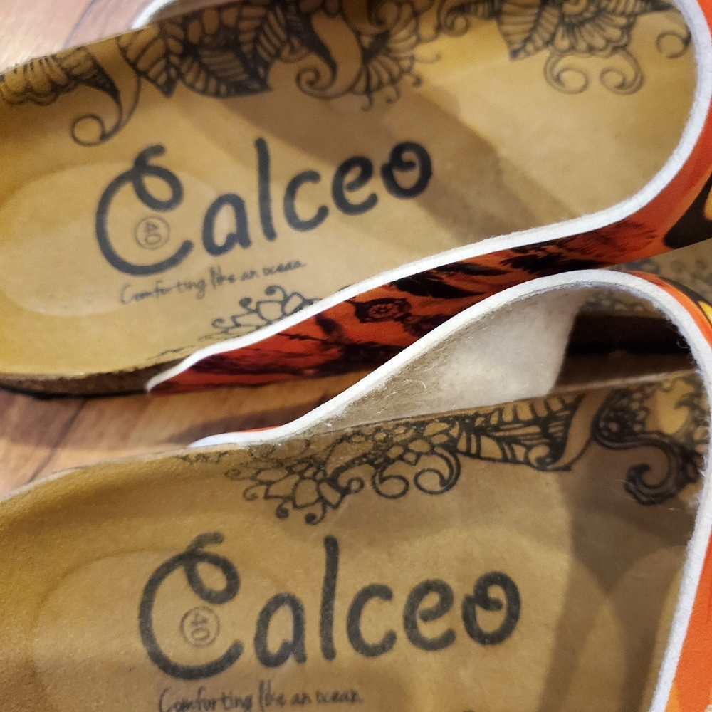 Calceo Chimp T-Strap - Picture 2 of 8